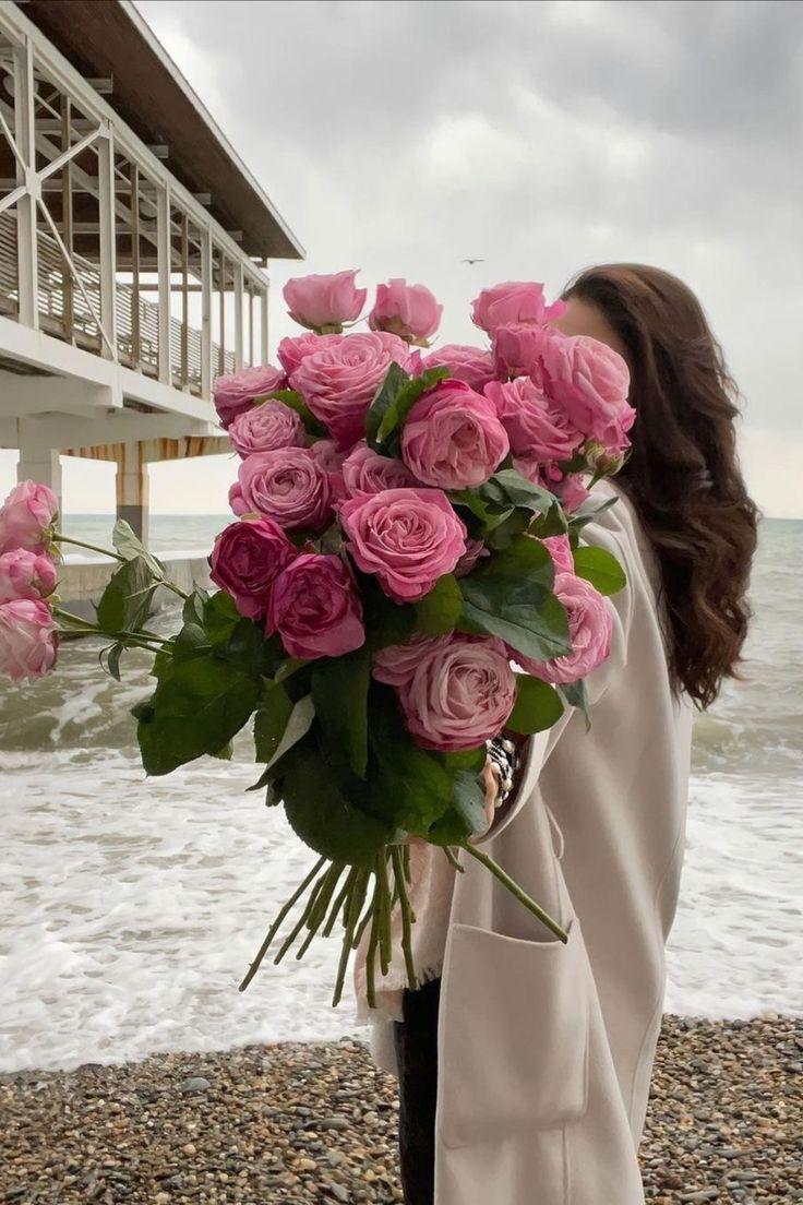 Vintage Elegance: Timeless Petal Palette